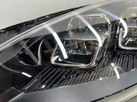Lampa reflektor Ford Kuga MK3 19-24r. LEWA przednia FULL LED Europa oryginal lewy przód lv4b-13e015-fh Lampa reflektor Ford Kuga MK3 19-24r. LEWA przednia FULL LED Europa oryginal lewy przód lv4b-13e015-fh