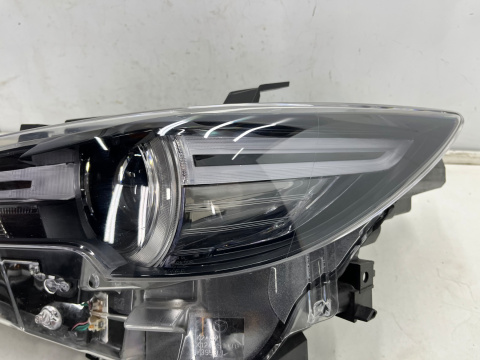 Lampa reflektor Mazda CX-5 II CX5 II KF 17r.- LEWA przednia FULL LED Europa oryginal lewy przód kb8p51040 Lampa reflektor Mazda CX-5 II CX5 II KF 17r.- LEWA przednia FULL LED Europa oryginal lewy przód kb8p51040