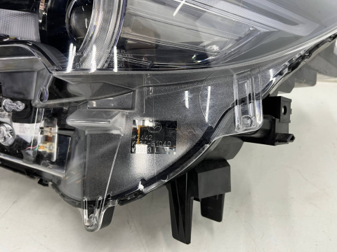Lampa reflektor Mazda CX-5 II CX5 II KF 17r.- LEWA przednia FULL LED Europa oryginal lewy przód kb8p51040 Lampa reflektor Mazda CX-5 II CX5 II KF 17r.- LEWA przednia FULL LED Europa oryginal lewy przód kb8p51040