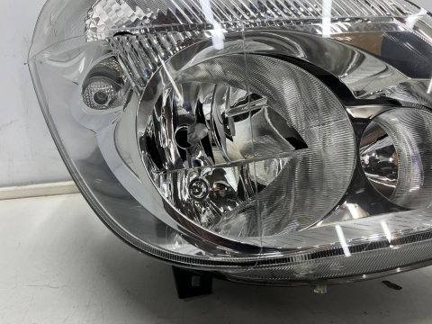 Lampa reflektor Mercedes Sprinter II w906 przedlift 06-13r. PRAWA przednia zwykła H7 prawy przód Europa oryginalna a9068200261 Lampa reflektor Mercedes Sprinter II w906 przedlift 06-13r. PRAWA przednia zwykła H7 prawy przód Europa oryginalna a9068200261