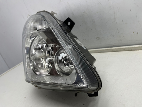 Lampa reflektor Mercedes Sprinter II w906 przedlift 06-13r. PRAWA przednia zwykła H7 prawy przód Europa oryginalna a9068200261 Lampa reflektor Mercedes Sprinter II w906 przedlift 06-13r. PRAWA przednia zwykła H7 prawy przód Europa oryginalna a9068200261