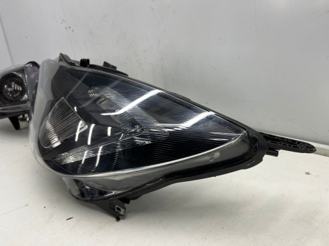 Lampa reflektor Opel Insignia A 08-13r. LEWA PRAWA przednia kompletna BI Xenon BiXsenon SKRĘTNY Europa oryginal KOMPLET Lampa reflektor Opel Insignia A 08-13r. LEWA PRAWA przednia kompletna BI Xenon BiXsenon SKRĘTNY Europa oryginal KOMPLET