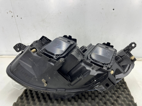 Lampa reflektor Peugeot Expert 3 III + Traveller 16-23r. PRAWA przednia zwykła H7 H1 prawy przód Europa oryginalna 9808572580 Lampa reflektor Peugeot Expert 3 III + Traveller 16-23r. PRAWA przednia zwykła H7 H1 prawy przód Europa oryginalna 9808572580