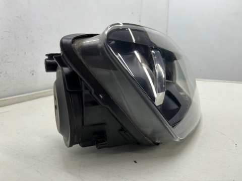 Lampa reflektor VW Polo 5 V 6r LIFT 14-17r. PRAWA przednia zwykła na żarówkę H7 Europa prawy przód 6r1941008g Lampa reflektor VW Polo 5 V 6r LIFT 14-17r. PRAWA przednia zwykła na żarówkę H7 Europa prawy przód 6r1941008g