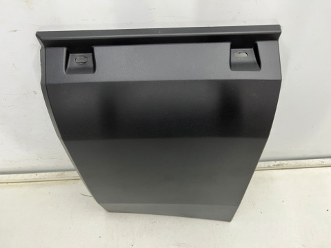 Listwa Iveco daily 4 IV 14r.- prawa nakładka boczna karoseryjna za drzwiami długość 335mm. 5801821733 Listwa Iveco daily 4 IV 14r.- prawa nakładka boczna karoseryjna za drzwiami długość 335mm. 5801821733