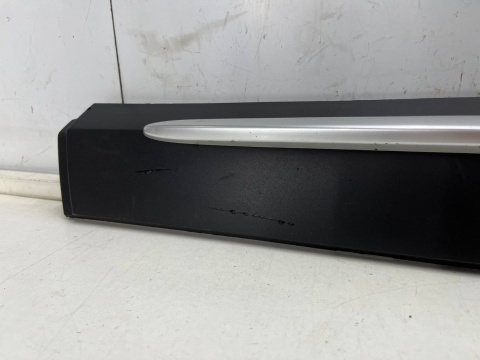 Listwa Mazda CX-3 CX3 14-21r. lewa przednia dolna nakładka drzwi lewy przód listewka srebrny połysk d10e-51rb1 Listwa Mazda CX-3 CX3 14-21r. lewa przednia dolna nakładka drzwi lewy przód listewka srebrny połysk d10e-51rb1