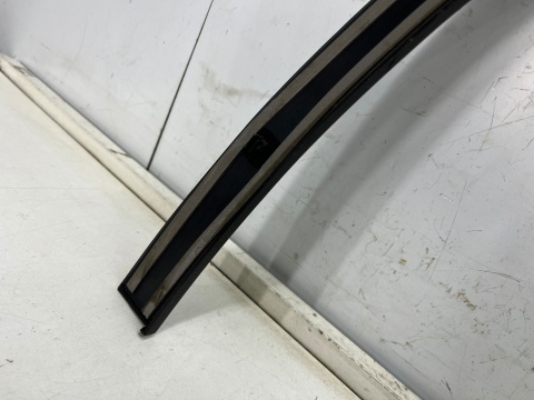 Listwa Mercedes GLA I x156 w156 13-19r. LEWA przednia nakładka rant błotnika lewy przód a1568852322 Listwa Mercedes GLA I x156 w156 13-19r. LEWA przednia nakładka rant błotnika lewy przód a1568852322