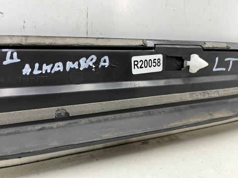 Listwa VW Sharan II 2 7n0 Alhambra II 10-22r. LEWA tylna DOLNA nakładka drzwi boczna lewy tył 7n0854949h Listwa VW Sharan II 2 7n0 Alhambra II 10-22r. LEWA tylna DOLNA nakładka drzwi boczna lewy tył 7n0854949h