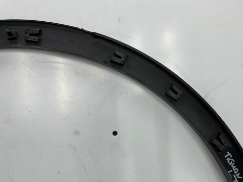 Listwa VW Tiguan 2 II + Allspace Tarraco 5na 16-24r. lewy tylny rant nadkola błotnika nakładka lewy tył 5na854819j Listwa VW Tiguan 2 II + Allspace Tarraco 5na 16-24r. lewy tylny rant nadkola błotnika nakładka lewy tył 5na854819j