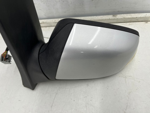 Lusterko Ford C-Max MK1 CMax Mk1 03-10r. LEWE kolor o3 elektryczne zewnętrzne podgrzewane z kierunkiem EUROPA 9 pin Lusterko Ford C-Max MK1 CMax Mk1 03-10r. LEWE kolor o3 elektryczne zewnętrzne podgrzewane z kierunkiem EUROPA 9 pin