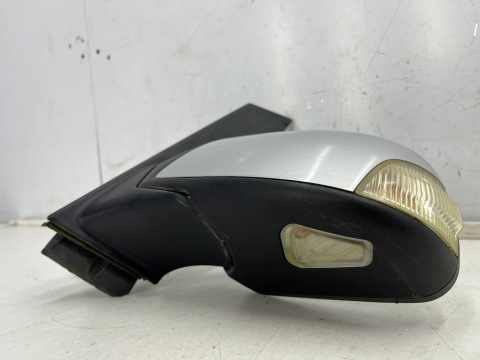 Lusterko Ford C-Max MK1 CMax Mk1 03-10r. LEWE kolor o3 elektryczne zewnętrzne podgrzewane z kierunkiem EUROPA 9 pin Lusterko Ford C-Max MK1 CMax Mk1 03-10r. LEWE kolor o3 elektryczne zewnętrzne podgrzewane z kierunkiem EUROPA 9 pin