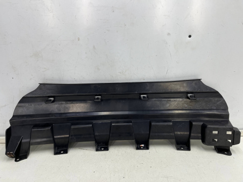 Ślizg BMW 5 F10 sedan 10-17r. tylne środkowe dolne mocowanie wspornik uchwyt zderzaka tył 7299970 Ślizg BMW 5 F10 sedan 10-17r. tylne środkowe dolne mocowanie wspornik uchwyt zderzaka tył 7299970