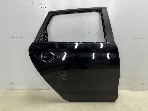Drzwi Hyundai I30 3 III 16r.- prawe tylne prawy tył Drzwi Hyundai I30 3 III 16r.- prawe tylne prawy tył