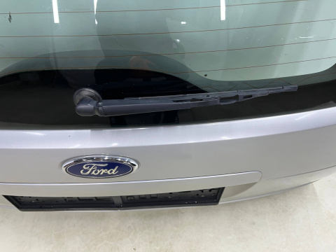 Klapa bagażnika Ford C-Max Cmax Mk1 I 03-10r. tylna O3 Klapa bagażnika Ford C-Max Cmax Mk1 I 03-10r. tylna O3