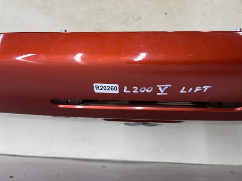 Klapa bagażnika Mitsubishi L200 5 V 19-23r. Lift tylna burta Klapa bagażnika Mitsubishi L200 5 V 19-23r. Lift tylna burta