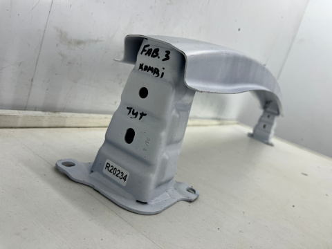 Belka zderzaka Skoda Fabia 3 III kombi 14-22r. tylne wzmocnienie tył NOWA oryginalna 6v9807305 Belka zderzaka Skoda Fabia 3 III kombi 14-22r. tylne wzmocnienie tył NOWA oryginalna 6v9807305