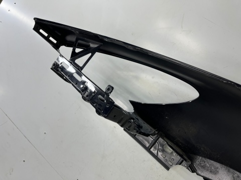 Błotnik Porsche Cayenne 2 II 10-14r. Przedlift prawy przedni prawy przód 7P5821105 / 7P5821252 Błotnik Porsche Cayenne 2 II 10-14r. Przedlift prawy przedni prawy przód 7P5821105 / 7P5821252