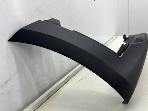 Zderzak przedni Audi A4 B9 Allroad lift 19r.- listwa przód spoiler narożnik zderzaka prawy przedni 8W0807062B Zderzak przedni Audi A4 B9 Allroad lift 19r.- listwa przód spoiler narożnik zderzaka prawy przedni 8W0807062B