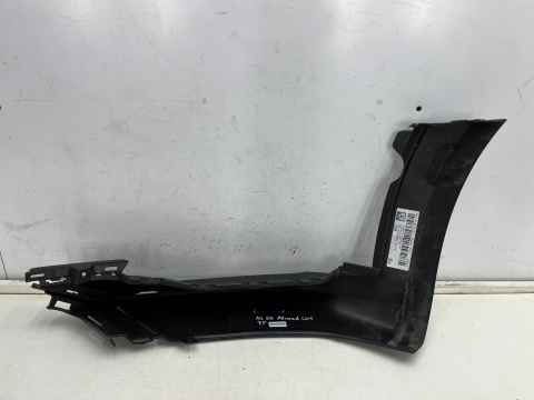 Zderzak przedni Audi A4 B9 Allroad lift 19r.- listwa przód spoiler narożnik zderzaka prawy przedni 8W0807062B Zderzak przedni Audi A4 B9 Allroad lift 19r.- listwa przód spoiler narożnik zderzaka prawy przedni 8W0807062B