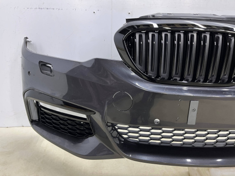 Zderzak przedni BMW 5 G30 G31 M-Pakiet Mpakiet 17-20r. Przedlift przód 6XPDC 8064928 Zderzak przedni BMW 5 G30 G31 M-Pakiet Mpakiet 17-20r. Przedlift przód 6XPDC 8064928