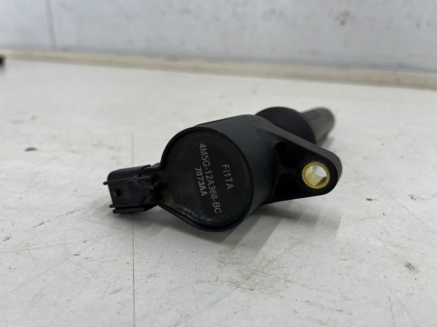 Cewka zapłonowa Ford S-Max Mondeo Galaxy C-max Focus Volvo C30 S40 S80 V50 V70 1.8b 2.0b Cewki zapłonowe 4m5g-12a366-bc Cewka zapłonowa Ford S-Max Mondeo Galaxy C-max Focus Volvo C30 S40 S80 V50 V70 1.8b 2.0b Cewki zapłonowe 4m5g-12a366-bc