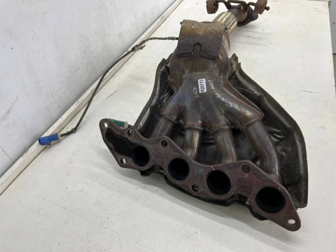 Kolektor wydechowy Ford C-Max MK1 CMax Mk1 Ford Focus MK2 03-10r. 2.0b Benzyna katalizator pełny siatka 4m51-5f297-ra t2a1a Kolektor wydechowy Ford C-Max MK1 CMax Mk1 Ford Focus MK2 03-10r. 2.0b Benzyna katalizator pełny siatka 4m51-5f297-ra t2a1a