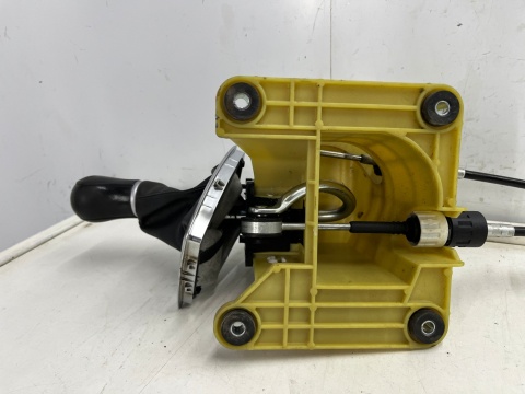 Lewarek zmiany biegów Ford C-Max Mk1 CMax Mk1 03-10r. 2.0b benzyna wybierak dźwignia linki 5 3m5r-7k387-hd 3m5r7e395hb Lewarek zmiany biegów Ford C-Max Mk1 CMax Mk1 03-10r. 2.0b benzyna wybierak dźwignia linki 5 3m5r-7k387-hd 3m5r7e395hb