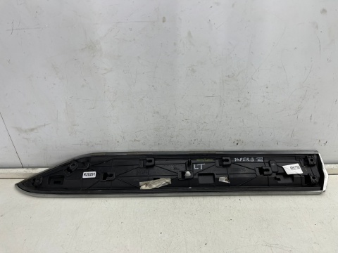 Listwa Skoda Superb 3 III sedan kombi 15-24r. lewa tylna listwa dolna drzwi lewy tył 3v0854949 Listwa Skoda Superb 3 III sedan kombi 15-24r. lewa tylna listwa dolna drzwi lewy tył 3v0854949