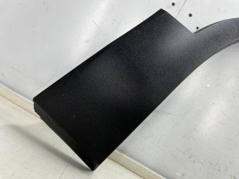 Listwa Volvo XC40 17r.- prawy przedni rant nadkola błotnika nakładka prawy przód 31448345 Listwa Volvo XC40 17r.- prawy przedni rant nadkola błotnika nakładka prawy przód 31448345