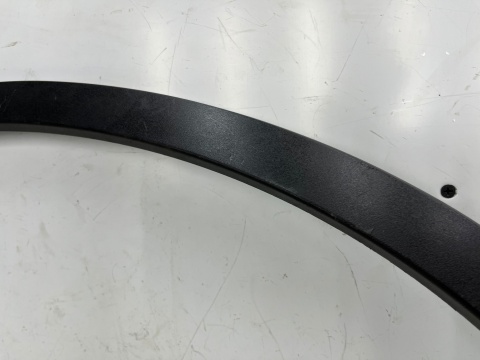 Listwa Volvo XC40 17r.- prawy przedni rant nadkola błotnika nakładka prawy przód 31448345 Listwa Volvo XC40 17r.- prawy przedni rant nadkola błotnika nakładka prawy przód 31448345