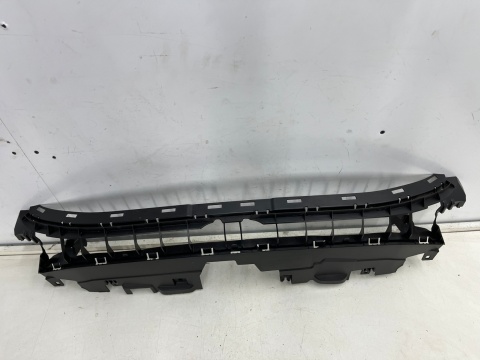 Osłona pasa przedniego Ford Fiesta VII MK8 16-21r. nakładka górna pokrywa zamku maski atrapy h1bb-17e778-a1h Osłona pasa przedniego Ford Fiesta VII MK8 16-21r. nakładka górna pokrywa zamku maski atrapy h1bb-17e778-a1h