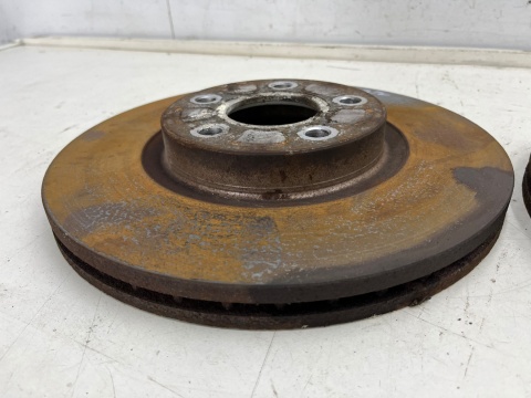 Tarcze hamulcowe Volvo C30 C70 S40 V40 V50 Ford C-max MK1 Focus MK2 Kuga 03-12r. przednie 300mm. tarcza przód KOMPLET Tarcze hamulcowe Volvo C30 C70 S40 V40 V50 Ford C-max MK1 Focus MK2 Kuga 03-12r. przednie 300mm. tarcza przód KOMPLET