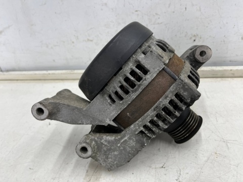 Alternator Volvo C30 S40 V50 Ford C-max MK1 Focus MK2 1.8b 2.0b benzyna 3m5t-10300-vc 104210-3762 Alternator Volvo C30 S40 V50 Ford C-max MK1 Focus MK2 1.8b 2.0b benzyna 3m5t-10300-vc 104210-3762