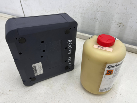 Kompresor Continental ContiMobilityKit pompka elektryczna do kół z płynem uszczelniającym Kompresor Continental ContiMobilityKit pompka elektryczna do kół z płynem uszczelniającym