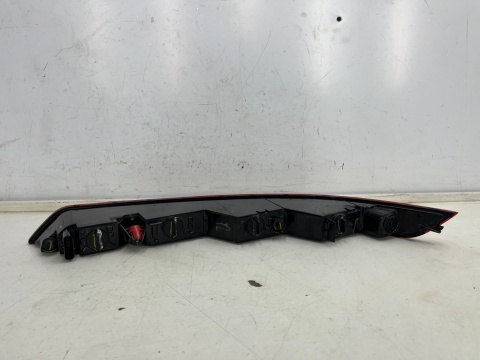 Lampa Audi Q5 II 80A + Sportback 16-24r. PRAWA tylna przeciwmgielna swiatło cofania odblask w tylny zderzak PRAWY tył Lampa Audi Q5 II 80A + Sportback 16-24r. PRAWA tylna przeciwmgielna swiatło cofania odblask w tylny zderzak PRAWY tył