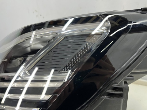 Lampa reflektor Audi Q8 e-tron Q8 e-tron Sportback 18r.- LEWA przednia FULL LED Europa oryginal lewy przód 4ke941039 Lampa reflektor Audi Q8 e-tron Q8 e-tron Sportback 18r.- LEWA przednia FULL LED Europa oryginal lewy przód 4ke941039