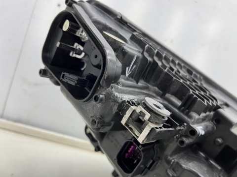 Lampa reflektor Audi Q8 e-tron Q8 e-tron Sportback 18r.- LEWA przednia FULL LED Europa oryginal lewy przód 4ke941039 Lampa reflektor Audi Q8 e-tron Q8 e-tron Sportback 18r.- LEWA przednia FULL LED Europa oryginal lewy przód 4ke941039