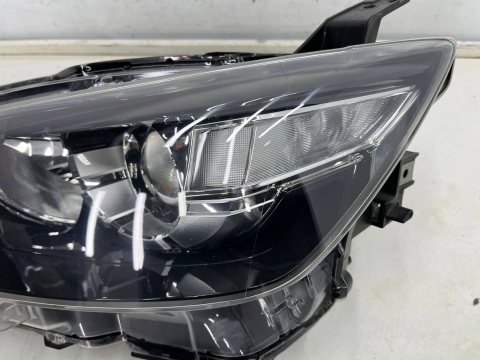 Lampa reflektor Mazda CX3 CX-3 14-21r. lewa przednia SOCZEWKA lewy przód zwykła d10e-51040 Lampa reflektor Mazda CX3 CX-3 14-21r. lewa przednia SOCZEWKA lewy przód zwykła d10e-51040