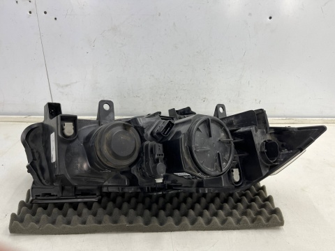 Lampa reflektor Renault Megane 2 II LIFT 05-09r. LEWA przednia soczewka H7 lewy przód Europa oryginalna 8200412752 Lampa reflektor Renault Megane 2 II LIFT 05-09r. LEWA przednia soczewka H7 lewy przód Europa oryginalna 8200412752