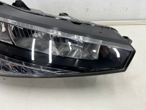Lampa reflektor Skoda Scala 19-23r. PRAWA przednia LED + H7 CRYSTAL LIGHTING Europa oryginal prawy przód 657941016 Lampa reflektor Skoda Scala 19-23r. PRAWA przednia LED + H7 CRYSTAL LIGHTING Europa oryginal prawy przód 657941016