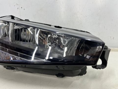 Lampa reflektor Skoda Scala 19-23r. PRAWA przednia LED + H7 CRYSTAL LIGHTING Europa oryginal prawy przód 657941016 Lampa reflektor Skoda Scala 19-23r. PRAWA przednia LED + H7 CRYSTAL LIGHTING Europa oryginal prawy przód 657941016
