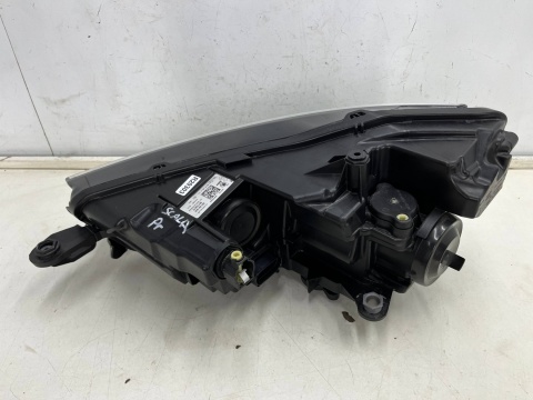 Lampa reflektor Skoda Scala 19-23r. PRAWA przednia LED + H7 CRYSTAL LIGHTING Europa oryginal prawy przód 657941016 Lampa reflektor Skoda Scala 19-23r. PRAWA przednia LED + H7 CRYSTAL LIGHTING Europa oryginal prawy przód 657941016