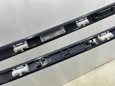 Listwa dachowa BMW F44 Gran Coupe 19-24r. dachowa prawa lewa nakładka KOMPLET z zaślepkami Listwa dachowa BMW F44 Gran Coupe 19-24r. dachowa prawa lewa nakładka KOMPLET z zaślepkami