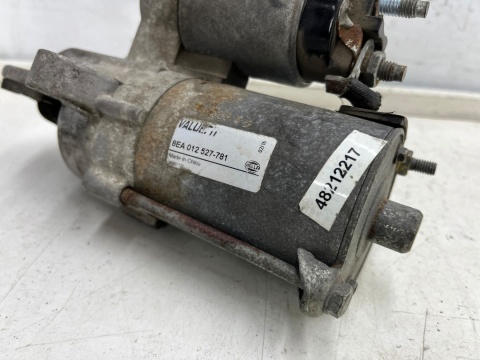 Rozrusznik Volvo C30 C70 S40 S60 V40 XC60 XC70 C-max Glaxy Kuga Mondeo S-max Focus 1.8b 2.0b 8ea012 527-781 0986023570 Rozrusznik Volvo C30 C70 S40 S60 V40 XC60 XC70 C-max Glaxy Kuga Mondeo S-max Focus 1.8b 2.0b 8ea012 527-781 0986023570