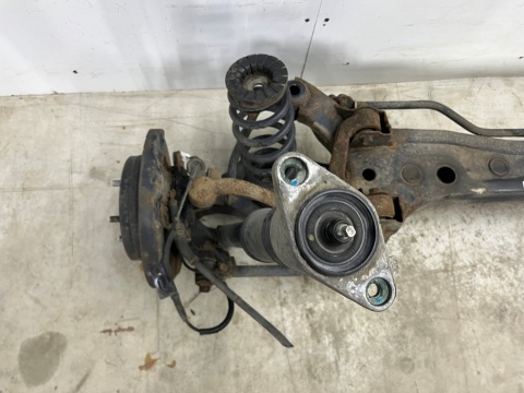 Belka zawieszenia Hyundai Grandeur IV 05-11r. tylna oś wózek zwrotnice wahacze amortyzatory Belka zawieszenia Hyundai Grandeur IV 05-11r. tylna oś wózek zwrotnice wahacze amortyzatory