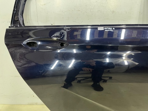 Drzwi Opel Astra K 5 V 15-22r. Kombi prawe tylne prawy tył 13270608 Drzwi Opel Astra K 5 V 15-22r. Kombi prawe tylne prawy tył 13270608