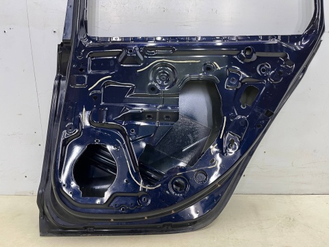 Drzwi Opel Astra K 5 V 15-22r. Kombi prawe tylne prawy tył 13270608 Drzwi Opel Astra K 5 V 15-22r. Kombi prawe tylne prawy tył 13270608