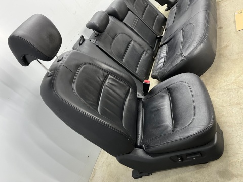 Fotele Hyundai Grandeur IV 05-11r. kanapa skóra KOMPLET elektryczne podgrzewane z pamięcią AIRBAGami EUROPA Fotele Hyundai Grandeur IV 05-11r. kanapa skóra KOMPLET elektryczne podgrzewane z pamięcią AIRBAGami EUROPA