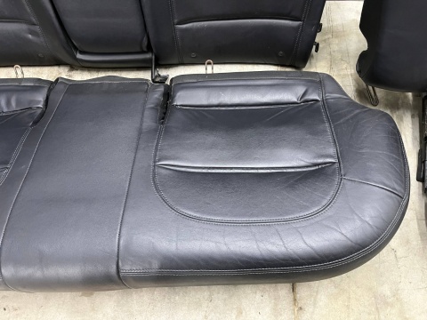 Fotele Hyundai Grandeur IV 05-11r. kanapa skóra KOMPLET elektryczne podgrzewane z pamięcią AIRBAGami EUROPA Fotele Hyundai Grandeur IV 05-11r. kanapa skóra KOMPLET elektryczne podgrzewane z pamięcią AIRBAGami EUROPA