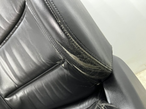 Fotele Hyundai Grandeur IV 05-11r. kanapa skóra KOMPLET elektryczne podgrzewane z pamięcią AIRBAGami EUROPA Fotele Hyundai Grandeur IV 05-11r. kanapa skóra KOMPLET elektryczne podgrzewane z pamięcią AIRBAGami EUROPA